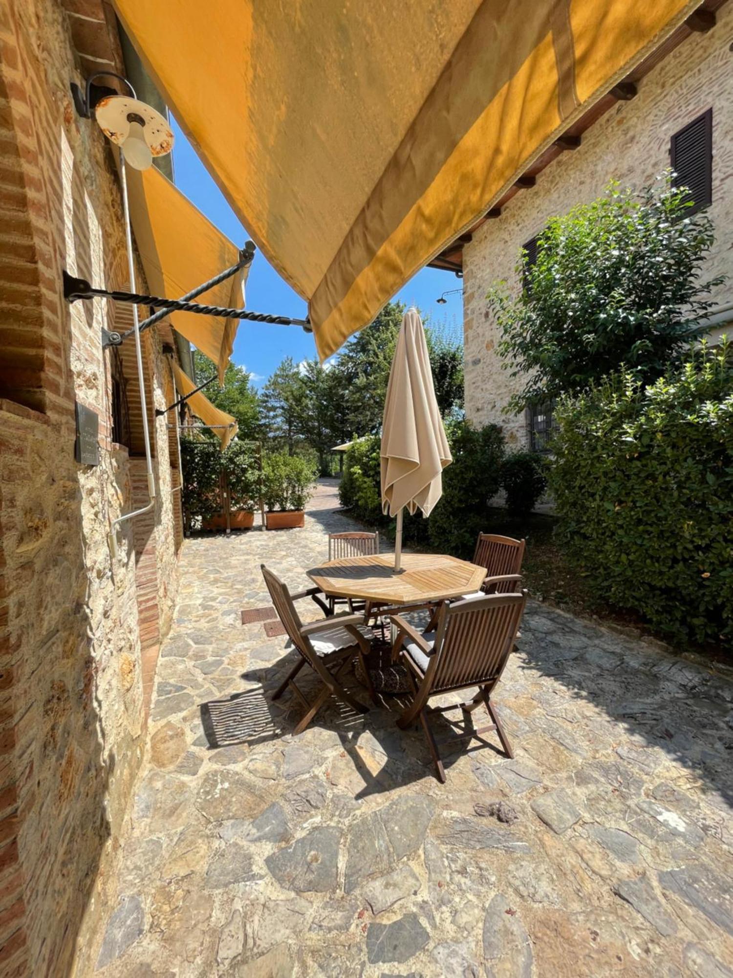 מונטריג'יוני Il Colombaio Winery & Rooms מראה חיצוני תמונה